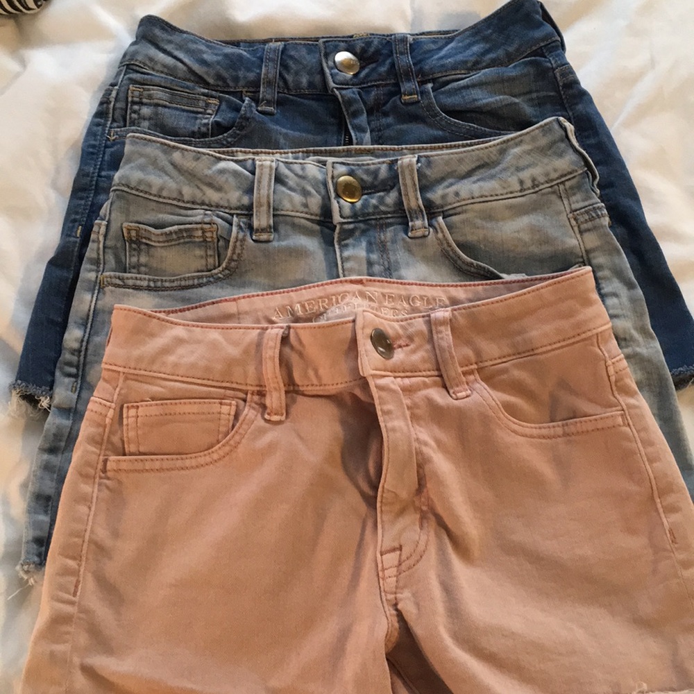 One lot American Eagle super stretch shorts